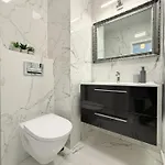 Nad Stawem Апартаменты *