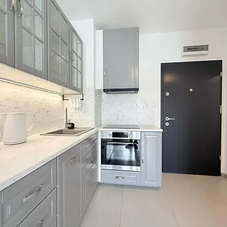 Nad Stawem Appartement *