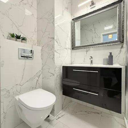 Nad Stawem Appartement *